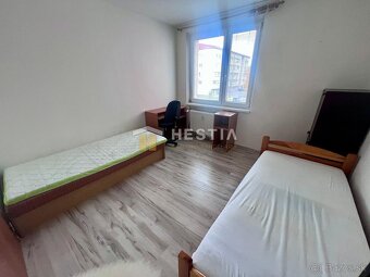 NOVINKA 3 izbový byt na prízemí, čiastočne zariadený, s balk - 8