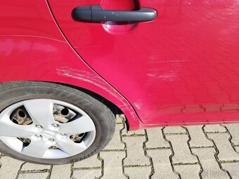KIA CEED 1,4 2009 - 8