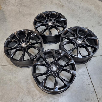 Hliníkové Škoda disky 5x112 R19 7,5J ET51 - 8