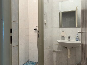 Na prenájom obchodné / nebytové priestory – 125 m², Prievidz - 8
