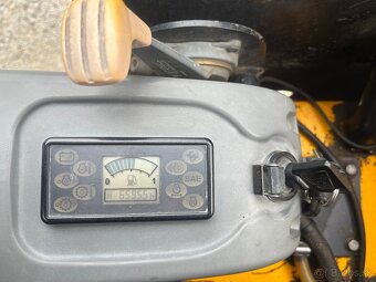Minibager JCB 8015 + brzdeny prives dopravnik 2600kg - 8