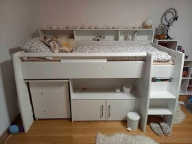 Biela multifunkčná posteľ pre dievča - 8