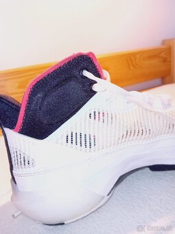 Nike Jordan - 8