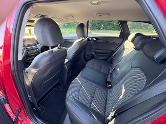 Kia Ceed SW 1.5 T-GDi - 8