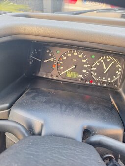 Volkswagen t4 2,4d syncro 4x4 7miestne - 8