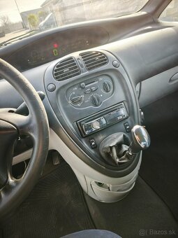 Citroen Xsara Picasso 1,6 hdi 80kw - 8