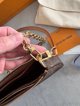 Louis Vuitton Pochette Accessories, pc 1390€ - 8