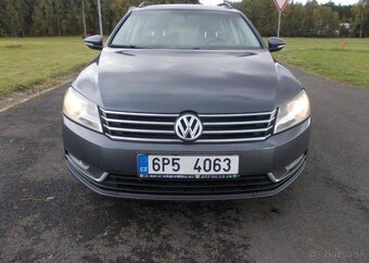 Volkswagen Passat 2,0 TDI 103 KW ,zachovalé nafta manuál - 8