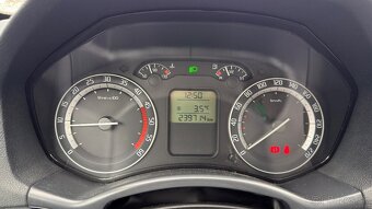 Škoda Octavia RS 2.0tdi - 8