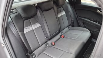 AUDI Q4 E-tron 45 QUATTRO SOH-95% odpočet DPH - 8