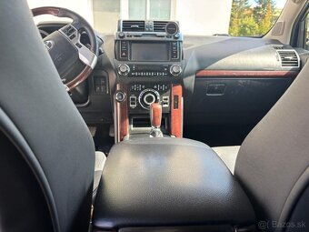 TOYOTA LAND CRUISER PRADO - 8