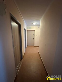 PREDAJ : 2 IZBOVÝ TEHLOVÝ BYT V KOMÁRNE - 8