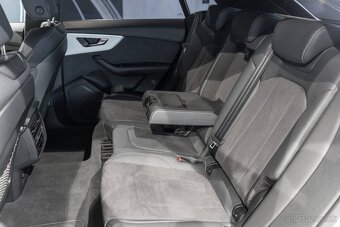 Audi Q8 50 3.0 TDI mHEV quattro tiptronic Matrix svetlá Doť - 8