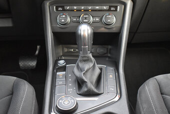 Volkswagen Tiguan Allspace 2.0TDi DSG 4x4 Highline 7-Míst - 8