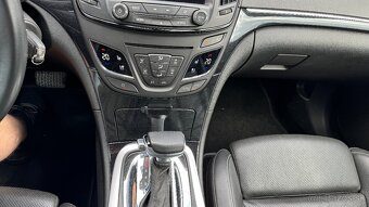 Opel Insignia ST 2.0 CDTI Country Tourer 4x4 AT6 - 8
