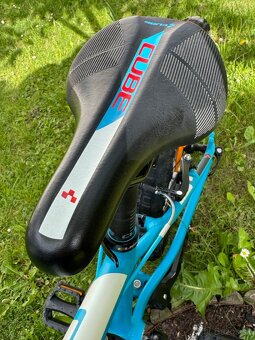 Predám odľahčený detský bicykel Cube Acid 200 SL 20" - 8