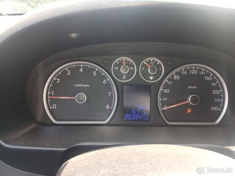 Hyundai I30, 1.6 92KW Benzín M6 - 8