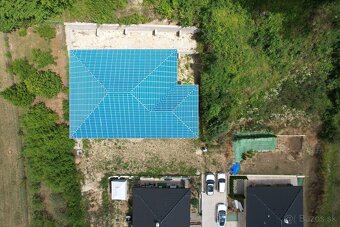 Na predaj exkluzívna, rozmerná vila v obci Mikušovce pri Ila - 8