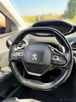 Peugeot 3008 S&S ALLURE - 8