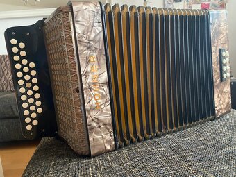Heligonka Hohner Club lB CF - 8