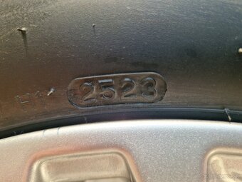 Zimná sada originál Hyundai Kona, 5x114,3 R17 - 8