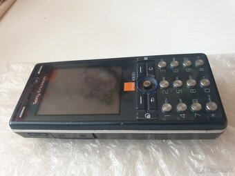 Sony Ericsson K810i - 8