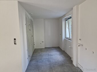 Maľovanie, airless, tmelenie, opravy, - 8