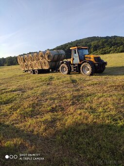 Predám traktor JCB - 8