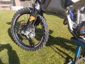 Husqvarna fc 250 - 8