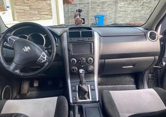 Suzuki Grand Vitara - 8