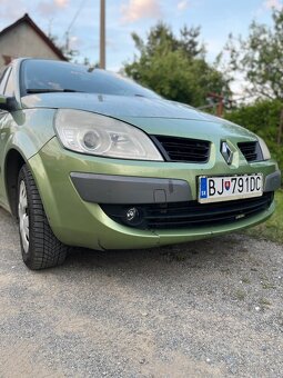 Renault grand scénic - 8
