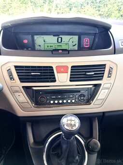 Citroën C4 Grand Picasso 1.6 VTi Best Collection 88kw 7miest - 8