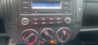 Predam Volswagen Polo 1.4 59 Kw benzin Rok 208 - 8