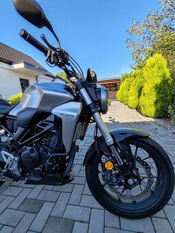 Honda CBF 300 NA - 8