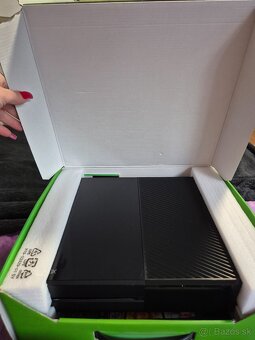 Xbox One s príslušenstvom - 8