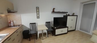 Prenájom 1 izb bytu, Chrenová, Botanická 2 - 8