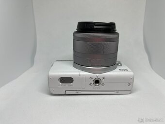 Canon M200 + Canon EF-M 15-45mm - 8