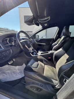 Volvo XC60 R-Design - 8