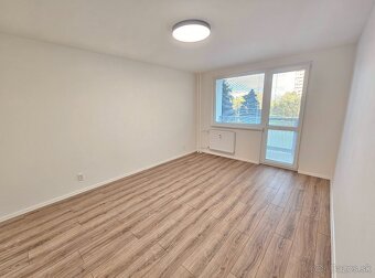 2 izb. byt po novej rekonštrukcii pri OC Galéria na Tr. SNP - 8