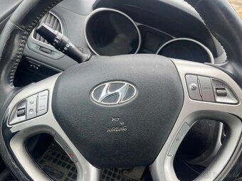 Hyundai ix35 1.7 CRDi VGT POJAZDNÉ, 2013, 85 kW, 167 tkm - 8