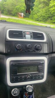 Škoda Fabia 2 - 8