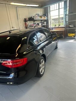 AUDI A 4 AVANT - 8