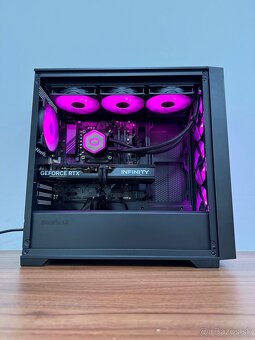 ☑️ Ryzen 7 7700X / RTX 5070 / 32GB RAM / 1TB SSD / 24M Zár - 8