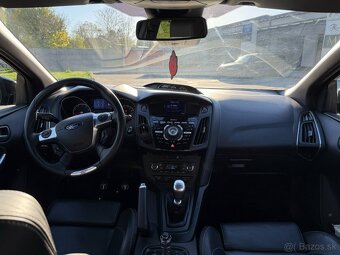 Focus st - 8