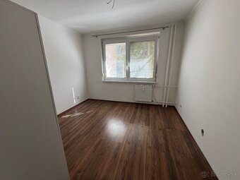 NA PREDAJ Svetlý 3-izbový byt po rekonštrukcii - 8