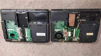 Notebooky na nahradné diely. - 8