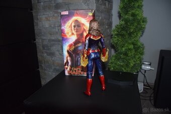 Zberatelska Figurka Kapitan Marvel - 8