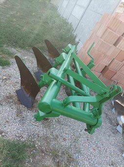 Predám pluh trojka - 8