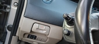 Renault Scenic II - 8