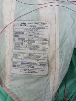 Predám padáky Axis Paragliding - Compart Medium a  Gradient - 8